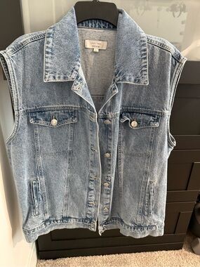 Oversized Denim Trucker Vest